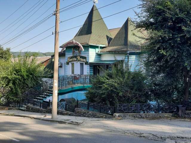 Гостевой дом Графская усадьба Находка-6